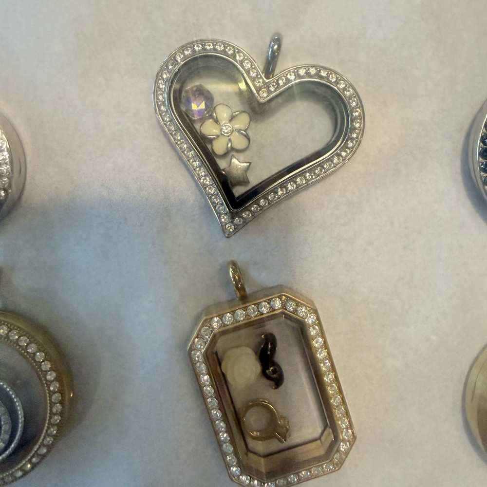 7 Origami Owl Gold and Silver Floating Locket Charms with Crystal Accents - Picture 3 of 12